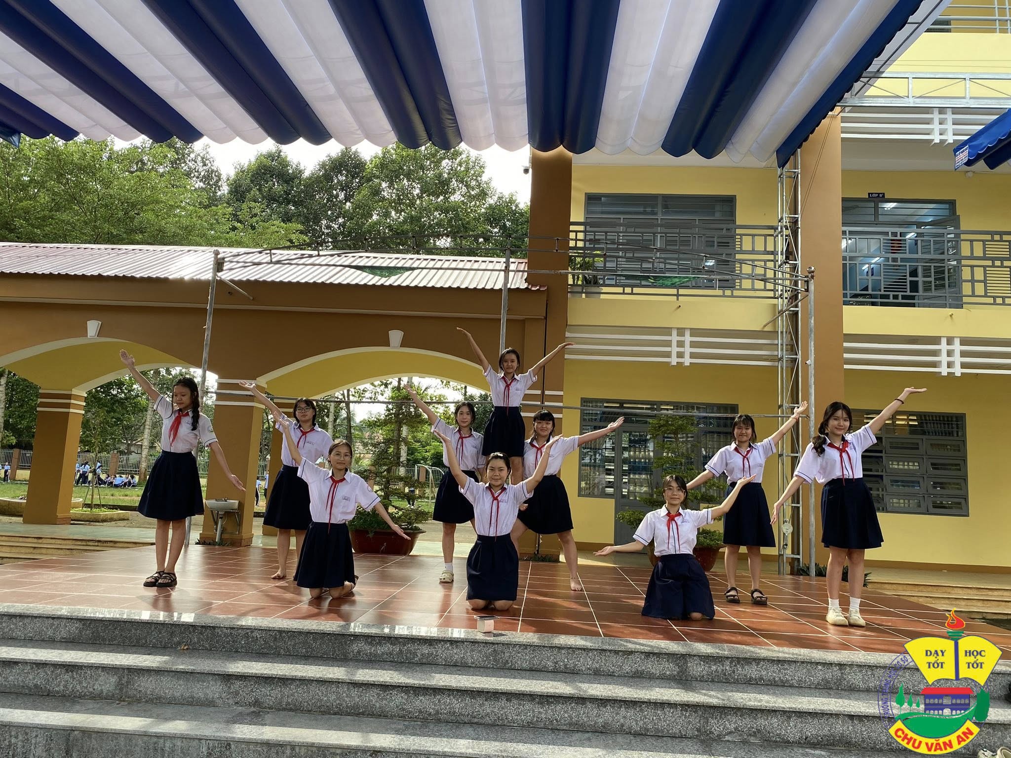 579162187 1295431922386111 8064160296003394950 n