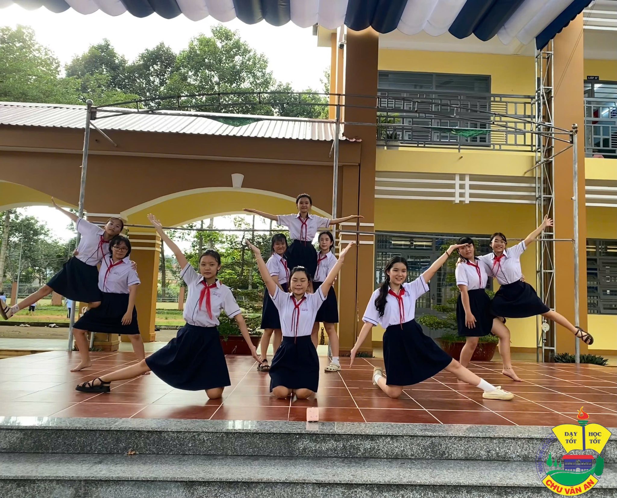 581066006 1295431592386144 2201928929658596659 n